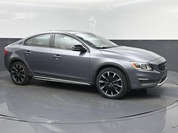 VOLVO S60 CROSS COUNTRY 2016 YV4612UM0G2001192 image VOLVO S60 CROSS COUNTRY 2016 YV4612UM0G2001192 image